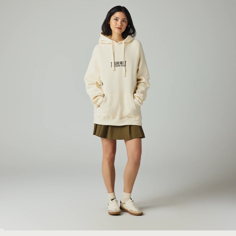 Taylor Swift The Eras Tour oversized hoodie sweatshirt L